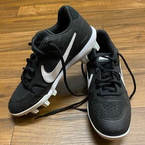 Boys Nike football cleats